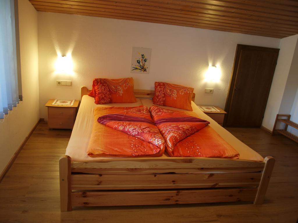 Ferienwohnungen Sommavilla Fulpmes Exterior photo
